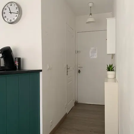 Appartement Agreable T2 Au Calme, Parking, Wifi, Balcon à Six-Fours-les-Plages Extérieur photo